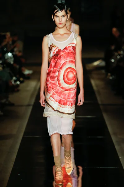 Look 1
